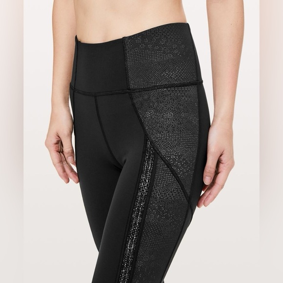 lululemon power lines high rise crop 21” black size 2 - Picture 3 of 9